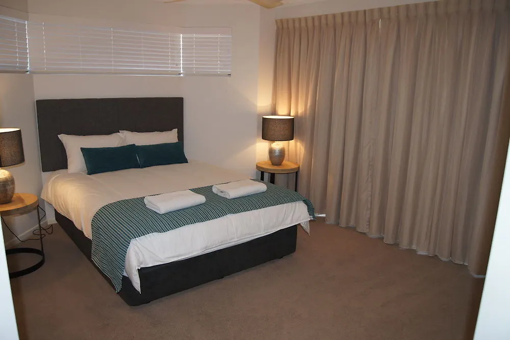 **** Apartahotel Parkshores Sunshine Beach Noosa Holiday Apartments Australia